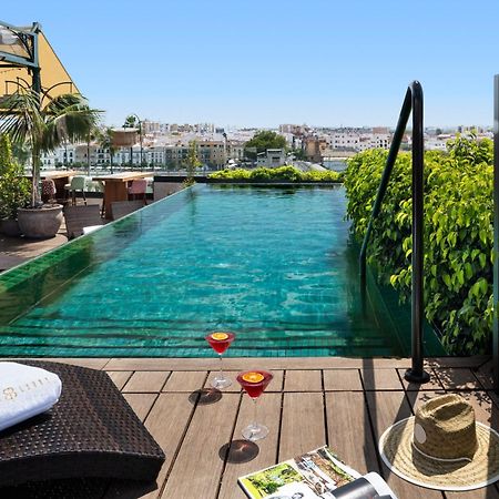 Hotel Lobby Севілья Екстер'єр фото Rooftop pool